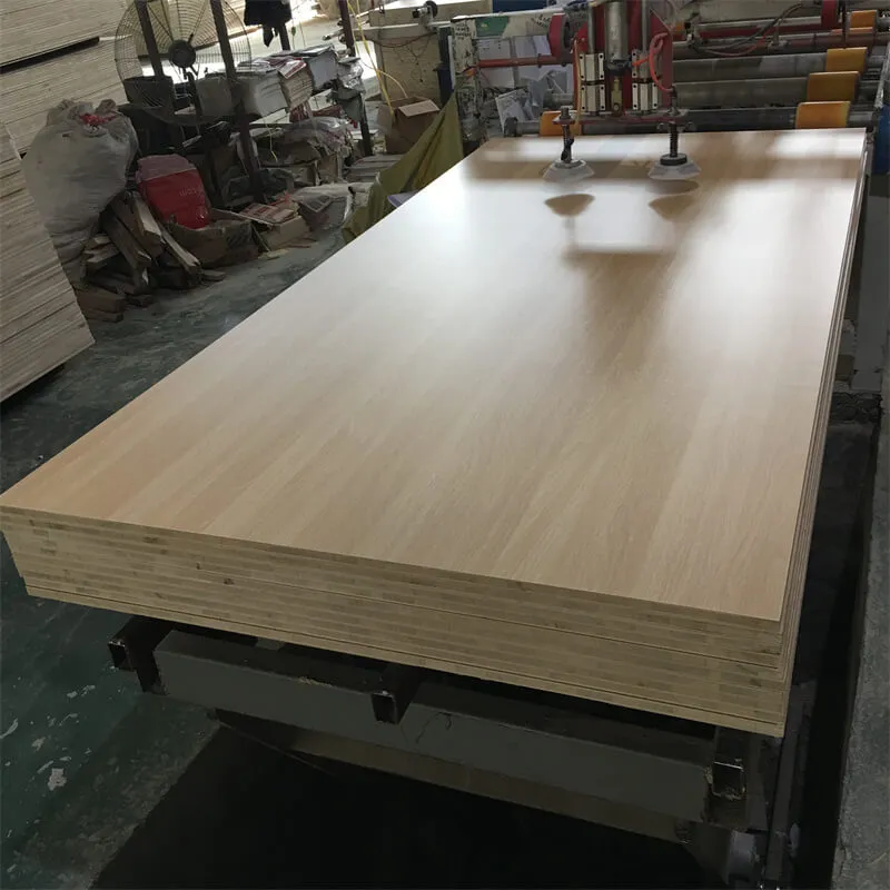 шпонированная Блокборд